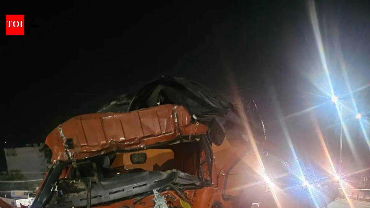 3 die as truck crashes into another parked on NH8 flyover