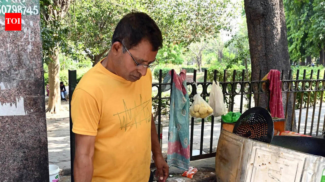 Commercial LPG price surge to make eating out, ordering costlier