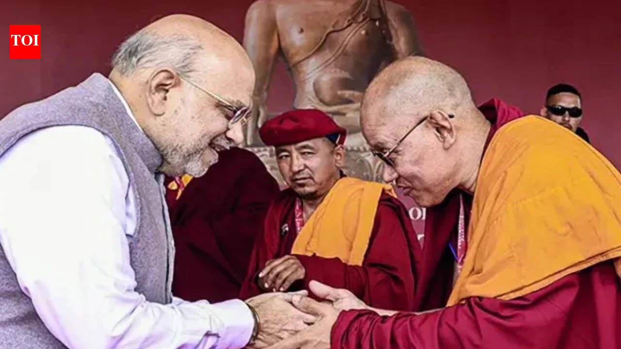 Amit Shah meets Ladakh leaders ahead of talks, says ‘everything will be alright’