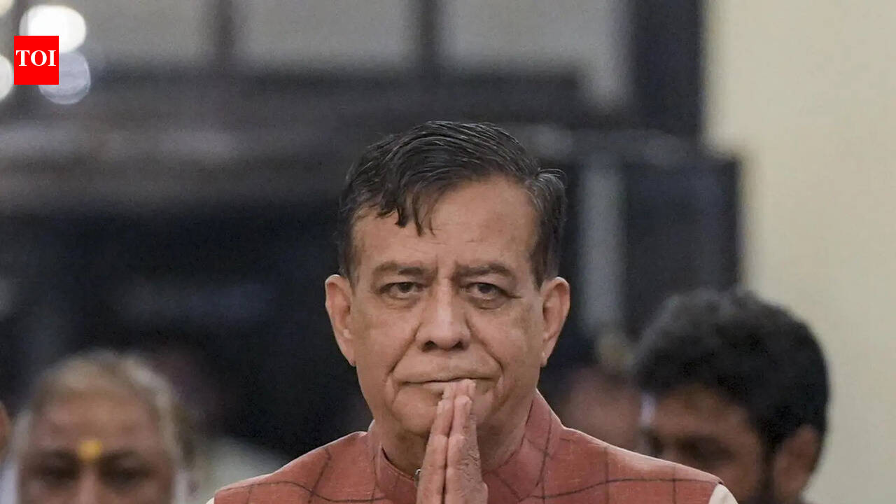 All citizens are bound by the Constitution of India, says Mahana