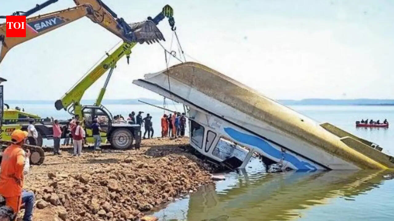 Crew ‘abandoned’ cruise before it sank; no life jackets given, claims Bargi Dam survivor