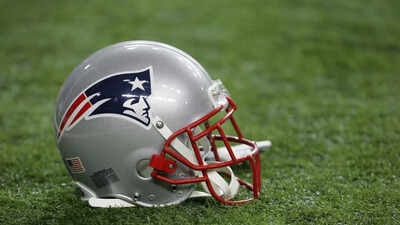 NFL Trade Rumors: Mike Vrabel's Patriots urged to add $54 million ex-Chiefs wide receiver as Plan B in AJ Brown scenario