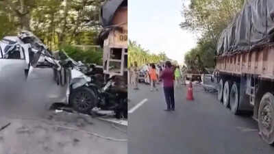 At least 6 killed after car crashes into stationary lorry in Telangana