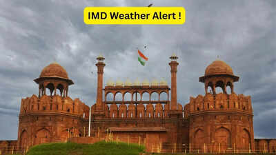 Yellow alert in Delhi-NCR: IMD forecasts thunderstorms for next two days; what travelers need to know