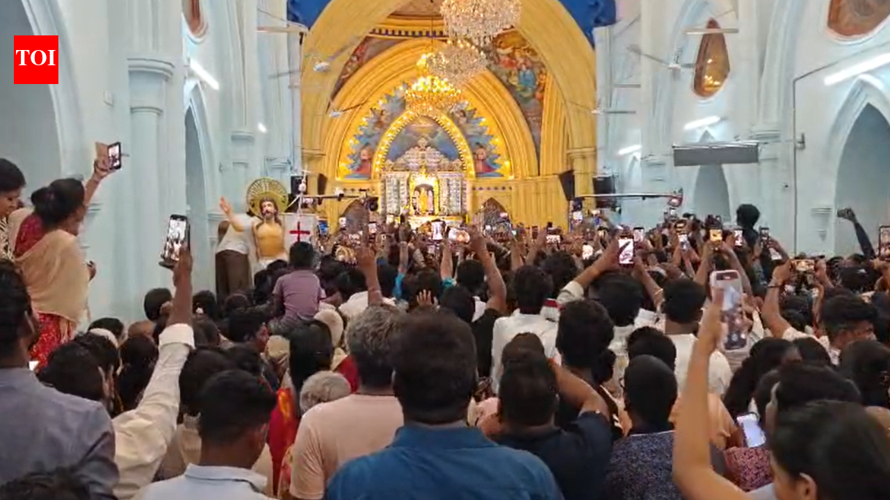 Vijay supporters raise TVK slogans inside church in Velankanni