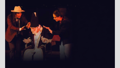 Theatre review: From Ballimaran to Laxmi Nagar: Ghalib in New Delhi