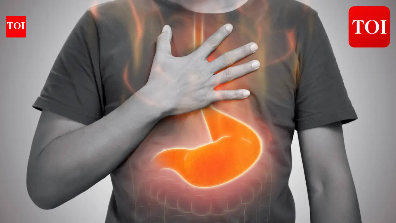 Why heartburn gets worse at night? Harvard doc reveals simple fix