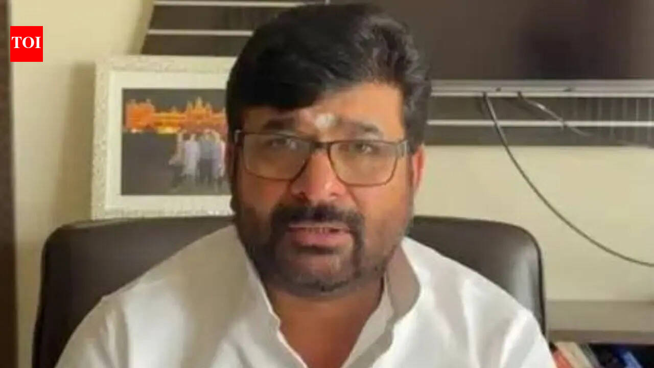 Karnataka assembly disqualifies Congress MLA Vinay Kulkarni after conviction in BJP leader murder case