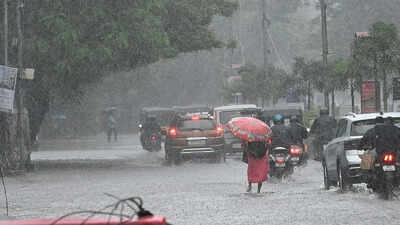 Heavy rain, hail bring relief to Tirupur