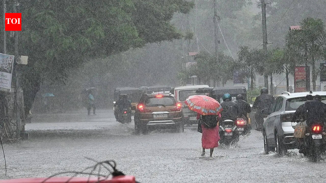 Heavy rain, hail bring relief to Tirupur