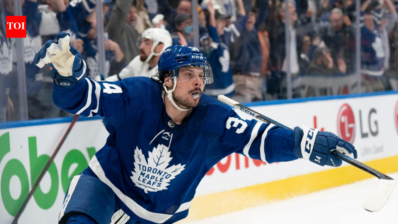Toronto Maple Leafs face crucial offseason decisions on Nick Robertson, John Tavares, and Auston Matthews