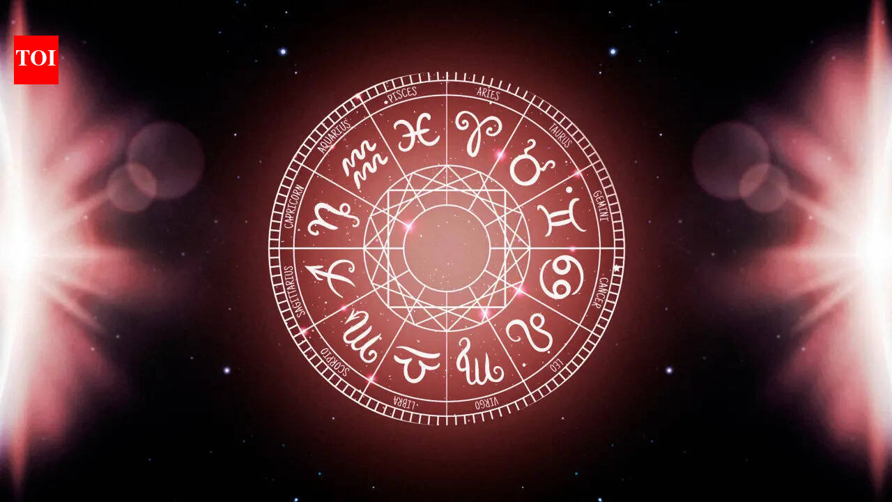 Weekly Love Horoscope Predictions, May 03 to May 09, 2026: Your zodiac love forecast for this week – The Times of India