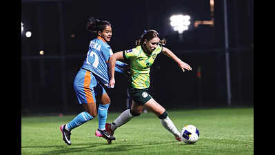 Australia U-17 breeze past India in opener