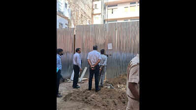 JMC inspection flags illegal demolition, orders action in walled city