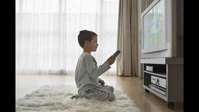 Experts caution parents against exposing infants to screens