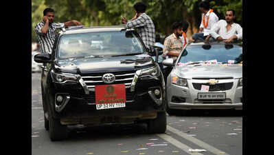 No Porsche, no Merc? DU may ban campaign cars for DUSU polls