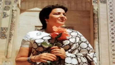 Priya Dutt remembers Nargis as her 'greatest inspiration' on death anniversary