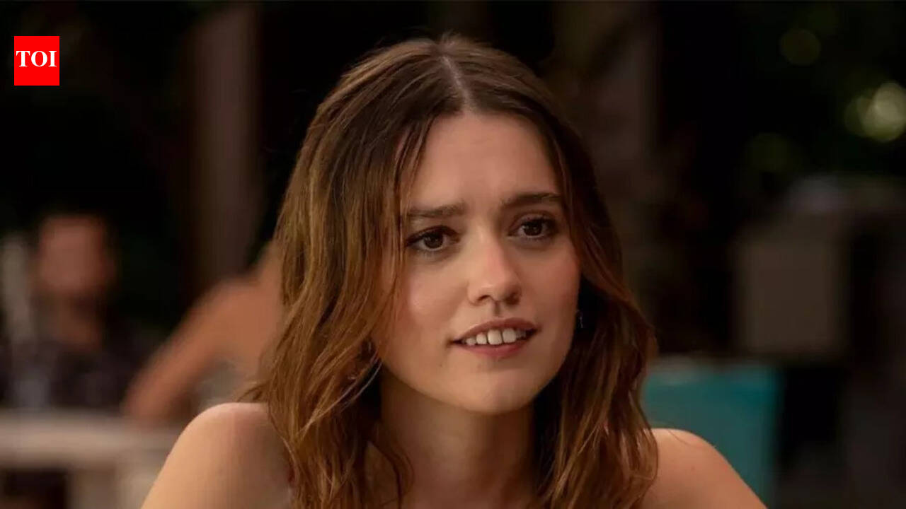 Aimee Lou Wood takes jab at ‘The White Lotus’, S*x Education’ on ‘SNL’ UK: ‘the show that took the shame out of…’