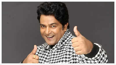 Navin Prabhakar on World Laughter Day: Memes can't replace the magic of live laughter