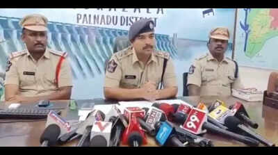 Six arrested in daylight gold robbery case in Palnadu