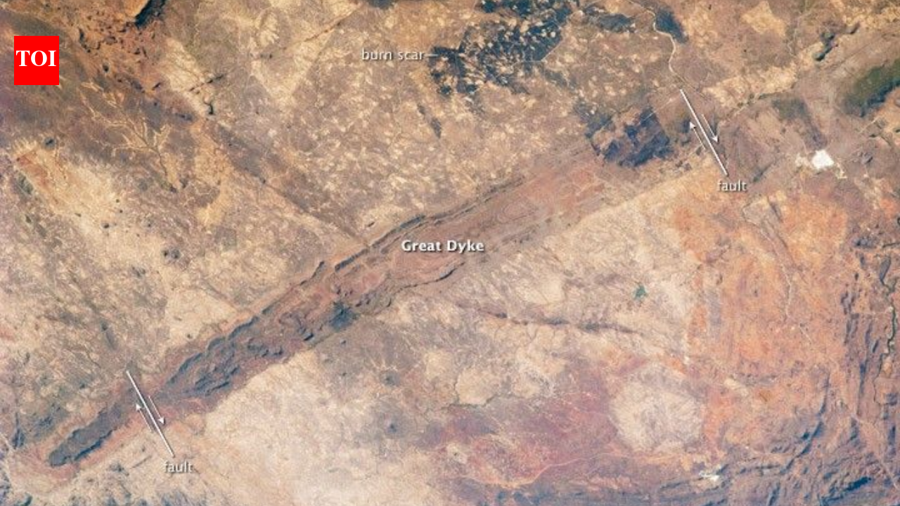 NASA scientists reveal a 2.5-billion-year-old hidden structure within the Great Dyke of Zimbabwe