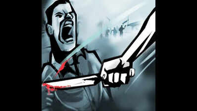 18-year-old attacked by man, aides in full public view