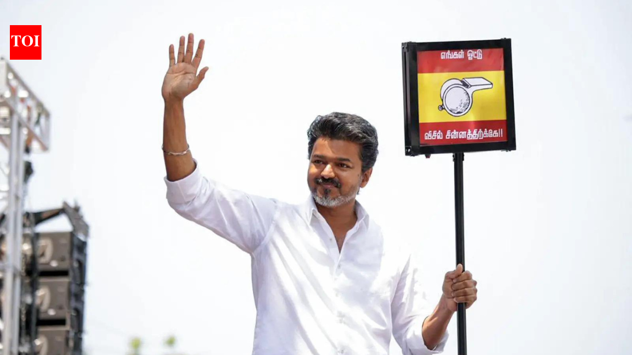 Tamil Nadu Election Results 2026 Live Updates: Rahul, Kharge arrive in ...