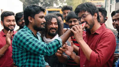 Rathna Kumar recalls Vijay’s sweet birthday surprise, ‘He tried calling me machi but got caught