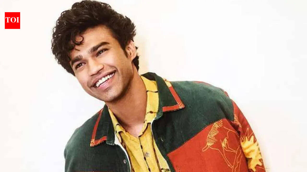 Babil Khan resumes shoot after mental health break, pens emotional note of gratitude to fans: ' Hope to see you from your screens'