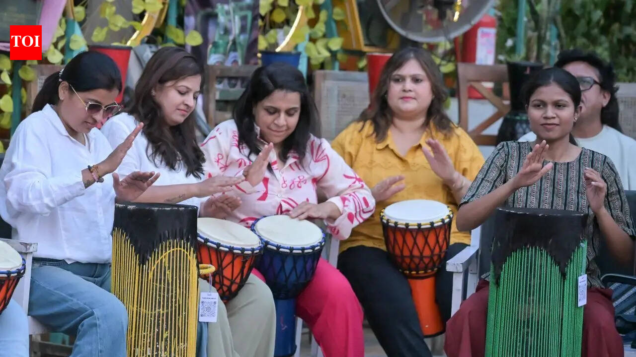DRUM CIRCLES BIND PUNEKARS IN A RHYTHM