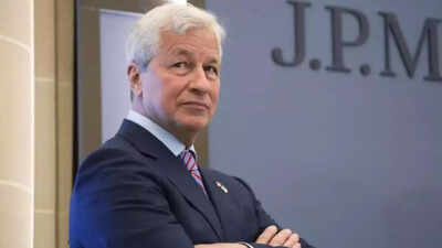 JP Morgan CEO Jamie Dimon wants companies to get rid of managers who do not ...