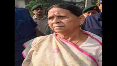Fresh ultimatum to Rabri to vacate official residence