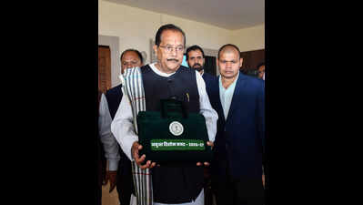 Finance min questions ‘jumbo-jet’ Cong unit panels