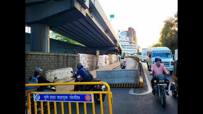 New barricading below CoEP flyover triggers traffic chaos