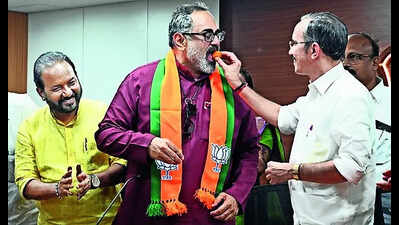 Rajeev Chandrasekhar gets 3 cheers for his development plank; saffron party wins Nemom, Kazhakkoottam and Chathannur