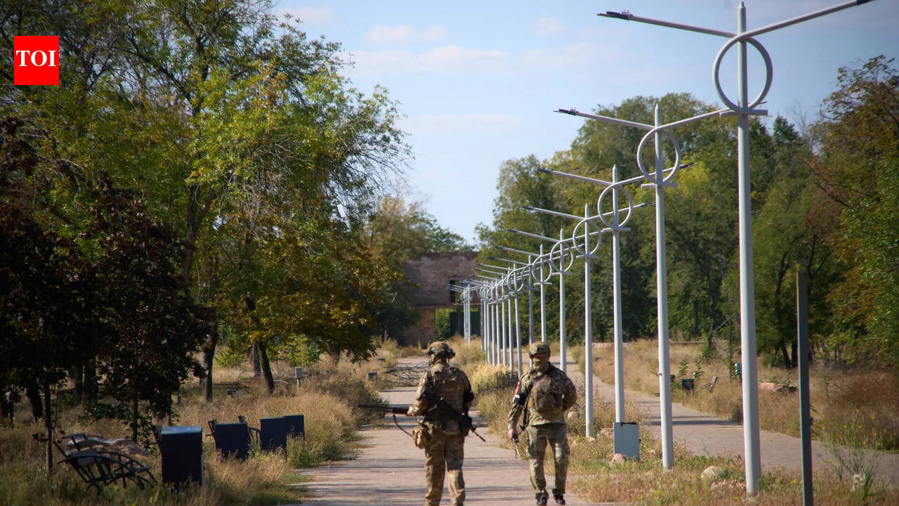 Ukraine, Russia announce separate ceasefires ahead of Moscow’s Victory Day