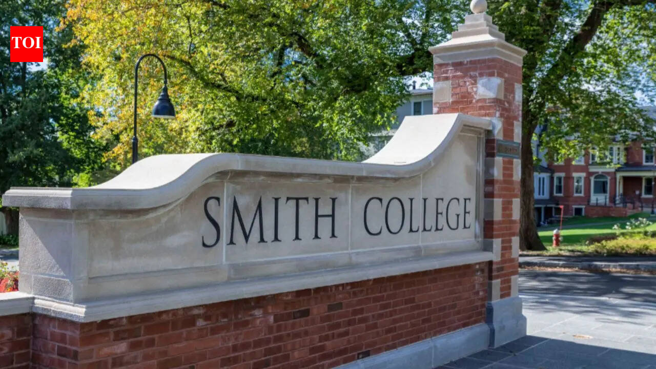 'Admitting biological men': US govt investigates Smith College for enrolling trans women— what education law says