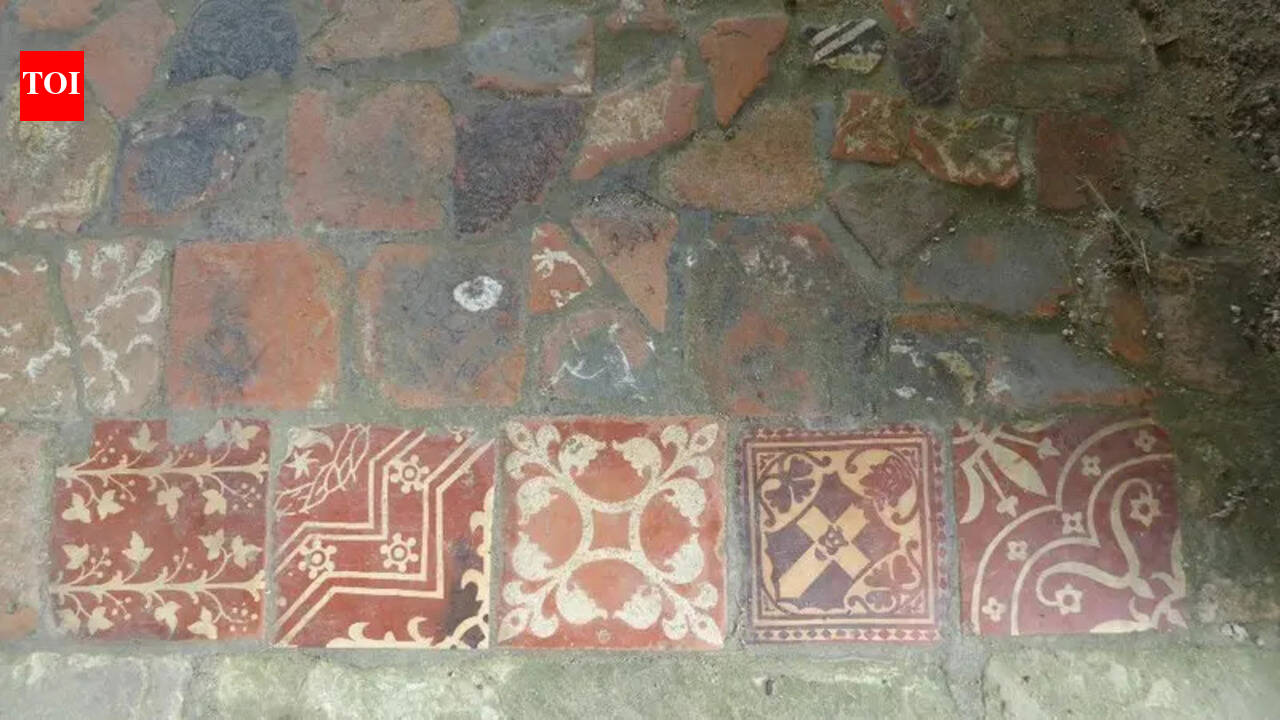 A biscuit tin secret comes to light as a former thief returns medieval tiles after sixty years