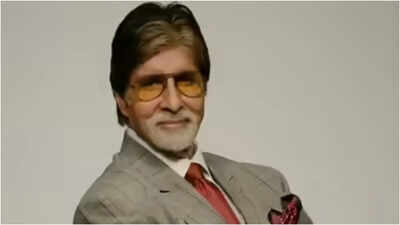 Amitabh Bachchan mourns the loss of Allahabad fan, remembers him as extended family