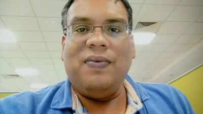'Drove back to find me': Odisha techie reveals how Uber driver refunded his ₹10,000 accidental payment
