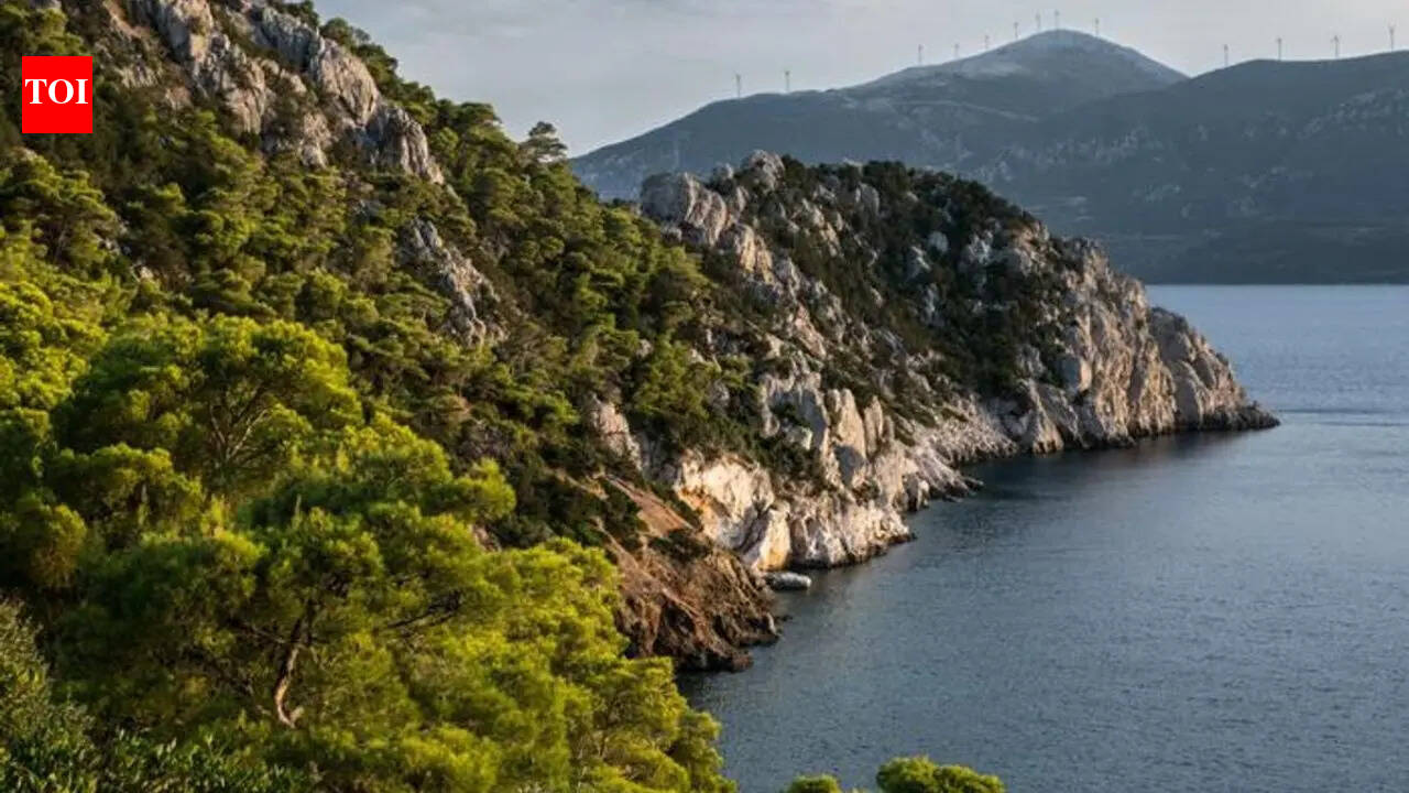 Methana volcano in Greece was never dead: Scientists reveal 100,000 years of hidden magma activity