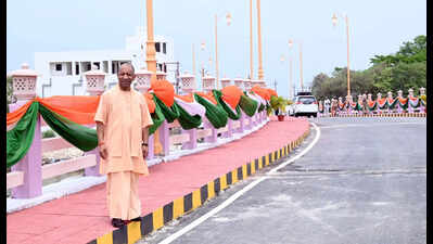 CM opens Rs 14.3cr bridge, calls for public responsibility