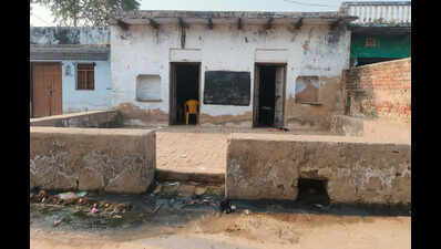 Classes in field, cowshed, chaupal: When schools don’t have a building