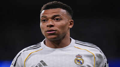 Mbappé speaks out after fans torment him over getaway with actor girlfriend amid injury recovery