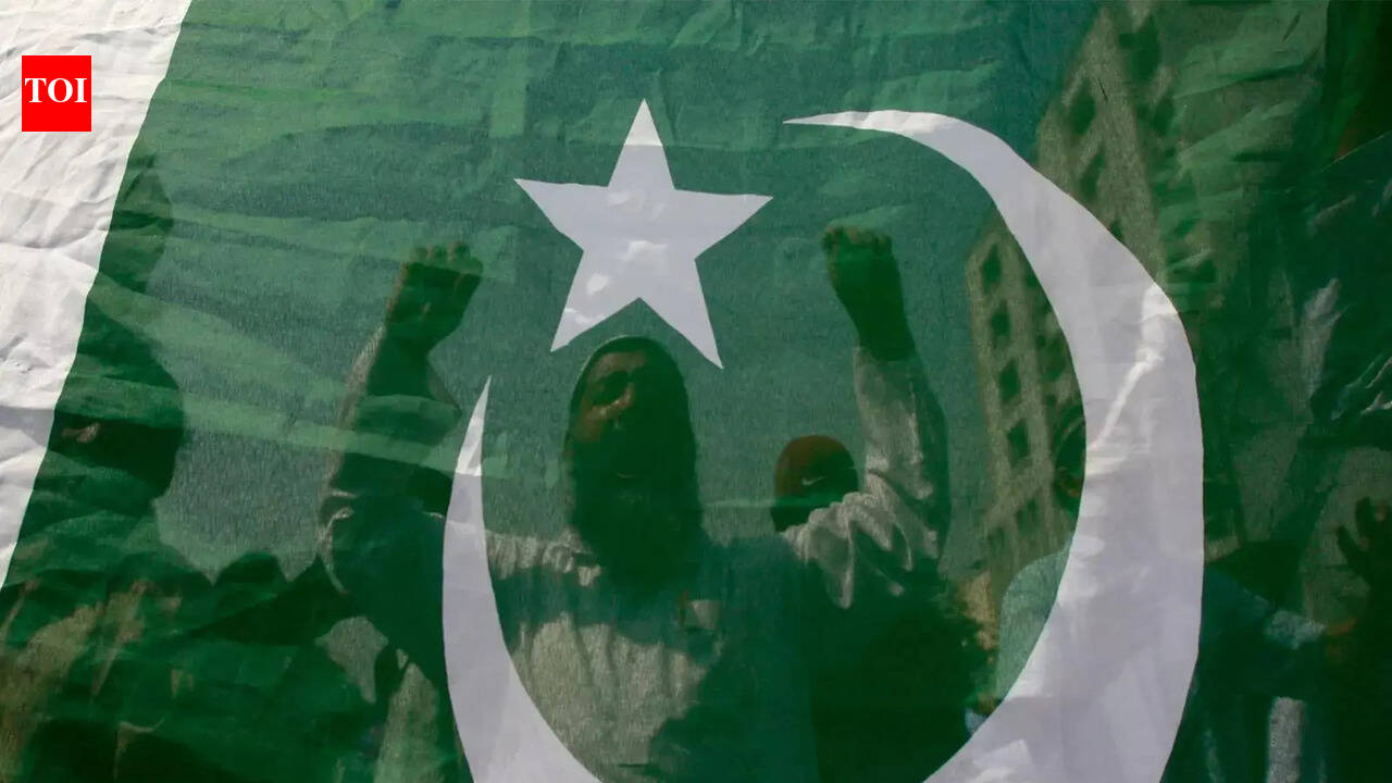 Cleric involved in talks with Pakistan Taliban shot dead – The Times of India