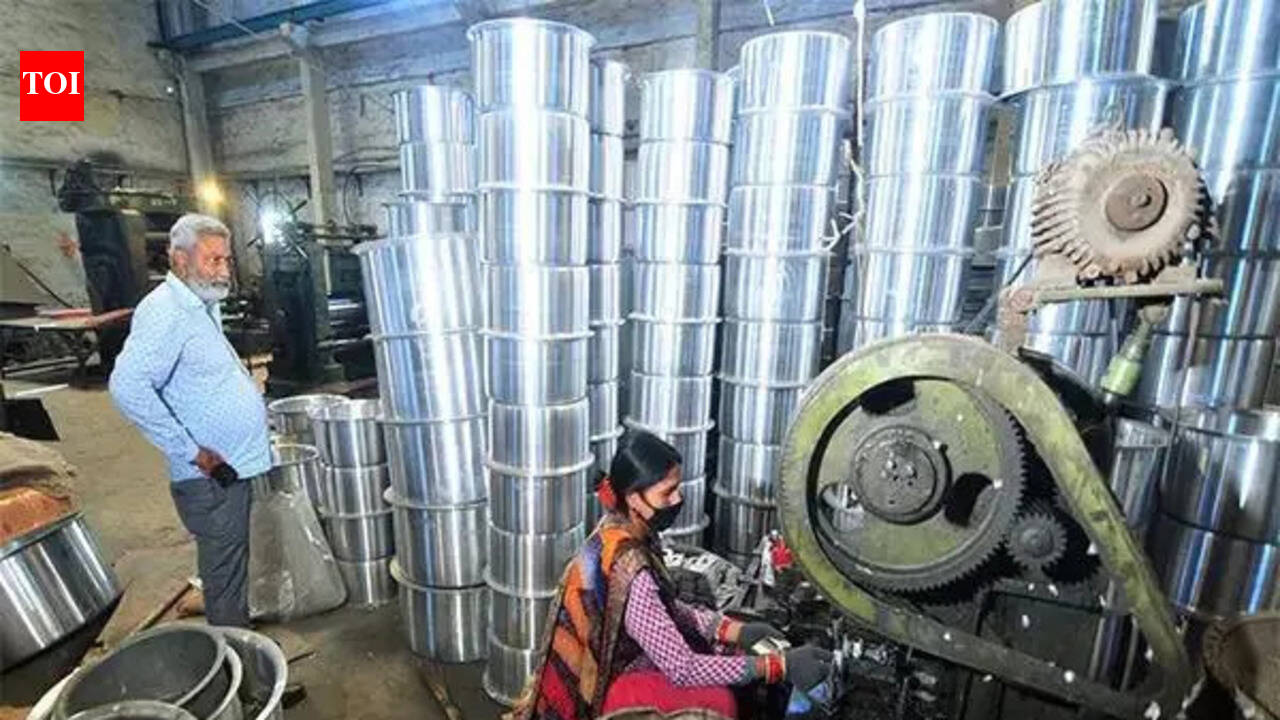 Government clears semiconductor projects worth Rs 3,936 crore