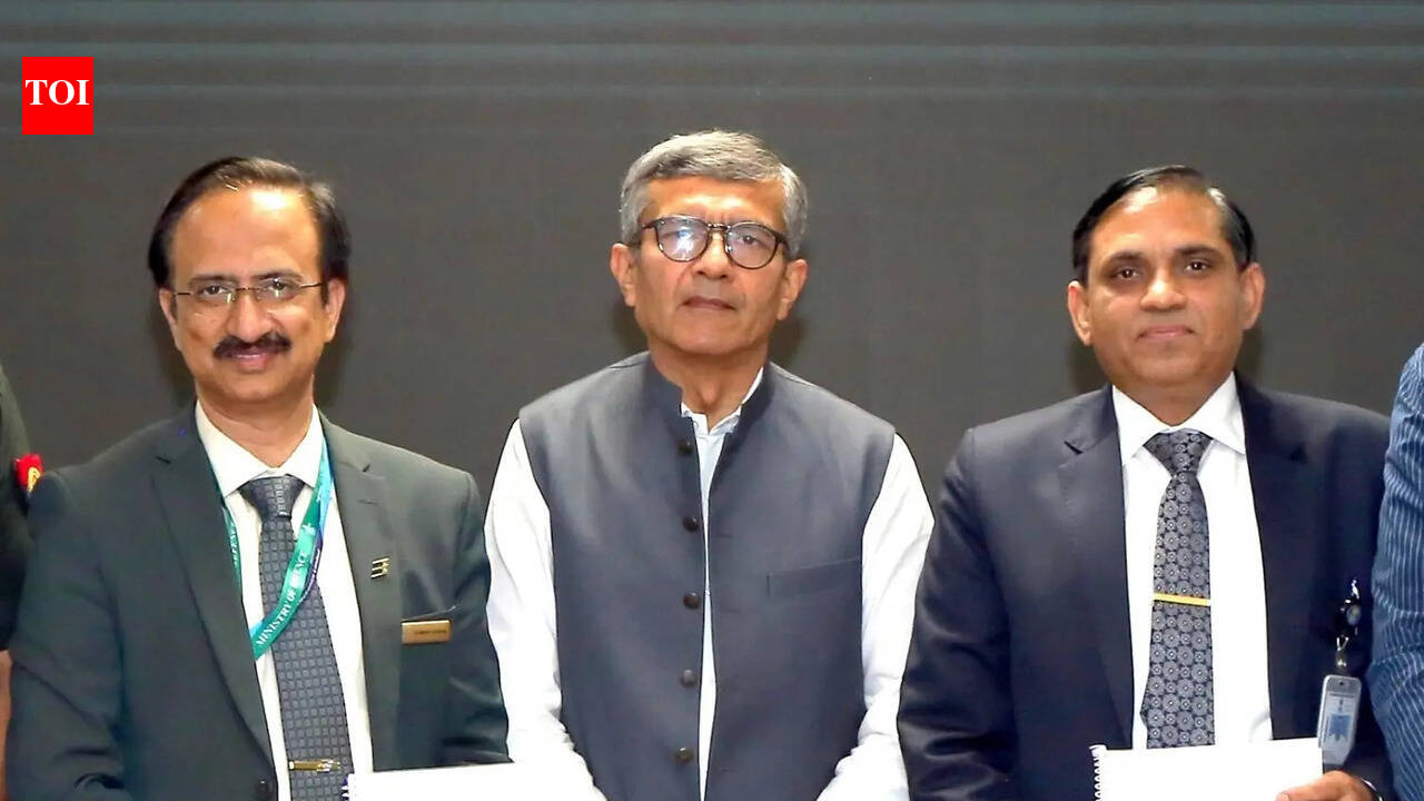 Defence ministry inks Rs 1,476cr deal with PSU BEL for 5 ground-based mobile electronic systems for Army