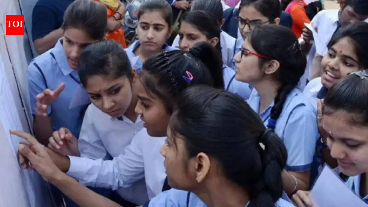गुजरात एसएससी परिणाम 2026 जारी: अंग्रेजी, विज्ञान, गणित में उच्चतम अंक क्या हैं? विषयवार शीर्ष अंकों और प्रदर्शन की पूरी सूची
