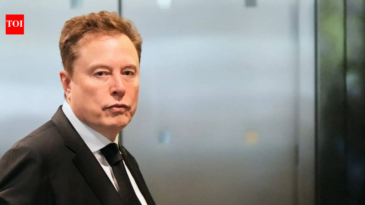 When Elon Musk wrote to his Neuralink associates: DeepMind is moving very fast, I am concerned OpenAI is not on a path to…