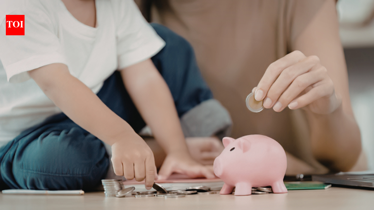 Raising financially aware kids: 6 simple ways to involve kids in budgeting